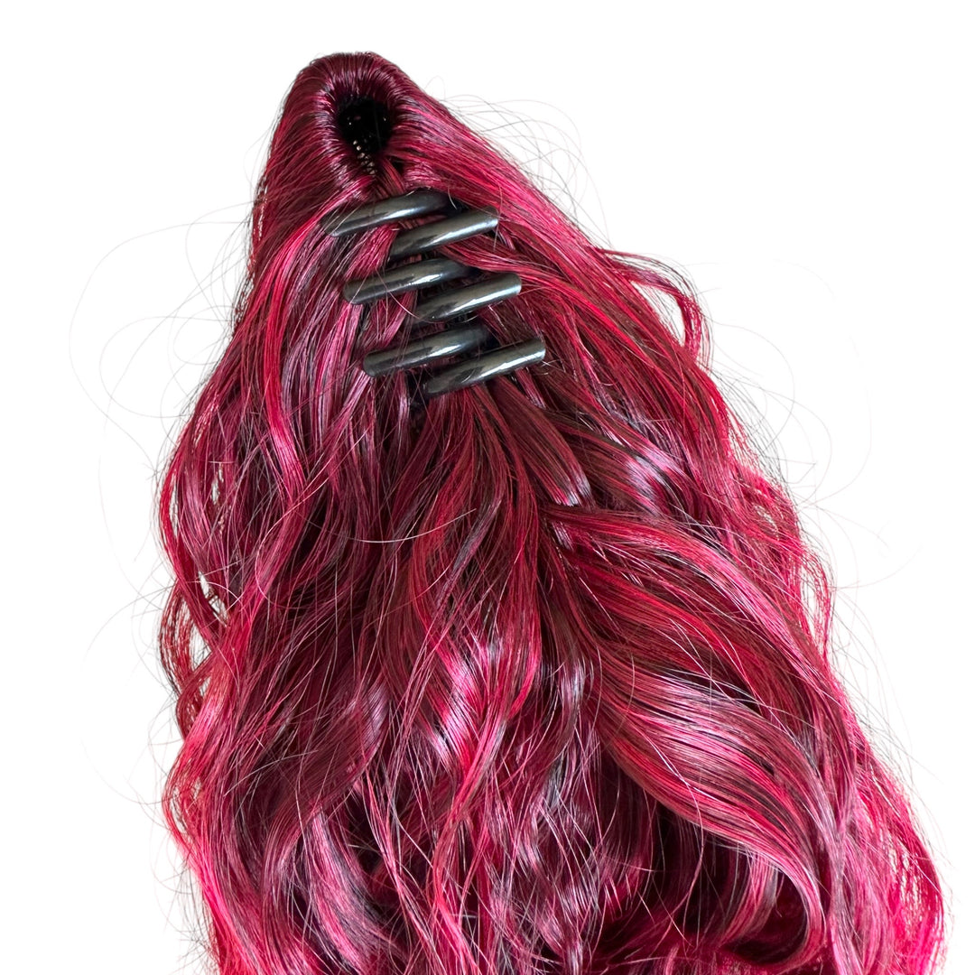 Diva Red 16” Wavy Claw Pony