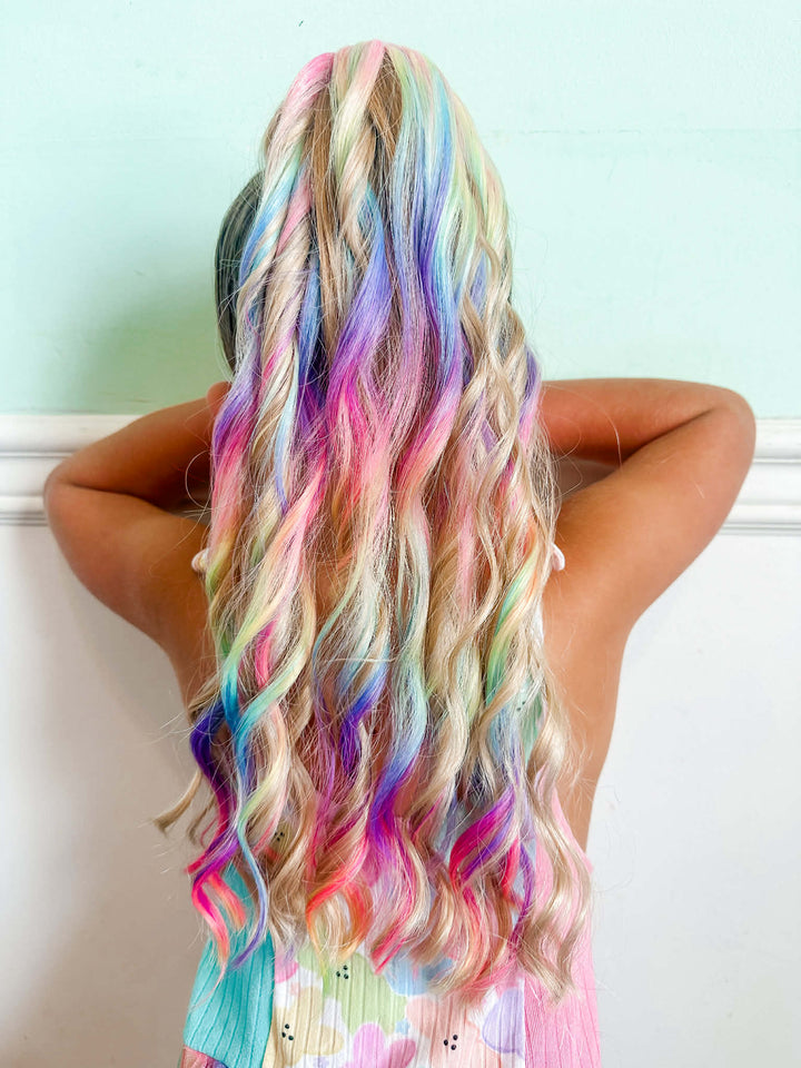 Blonde + Ombré Wild Style Wavy Short Ponytail