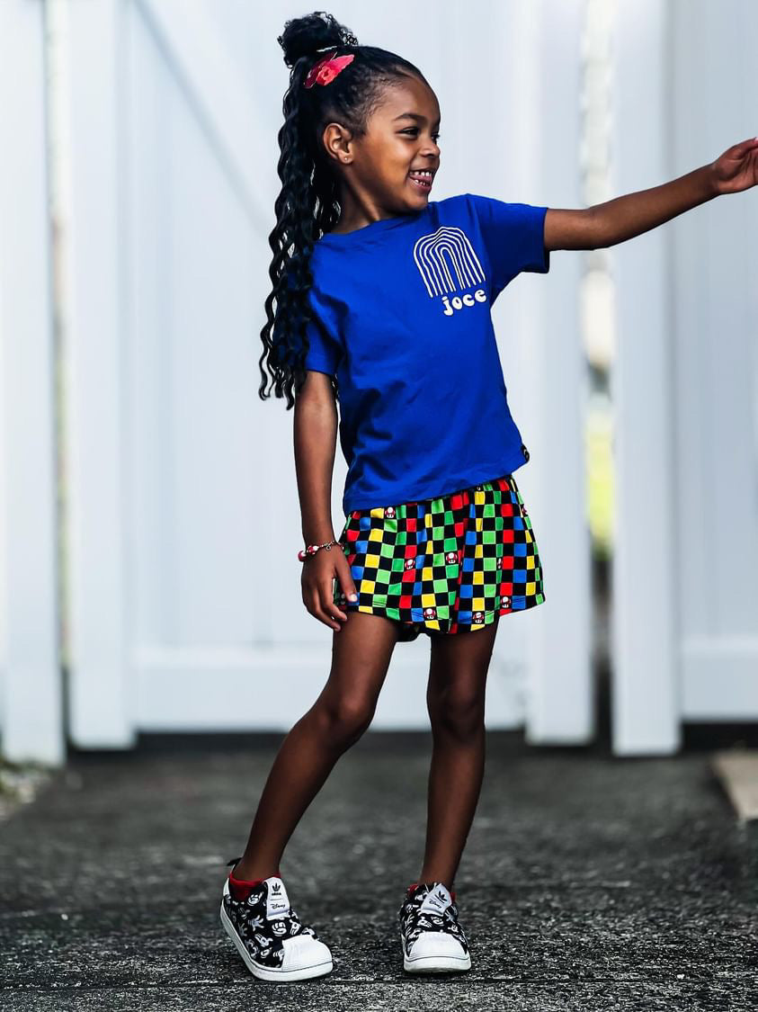 Dark Brown 16” Short Wavy Tail