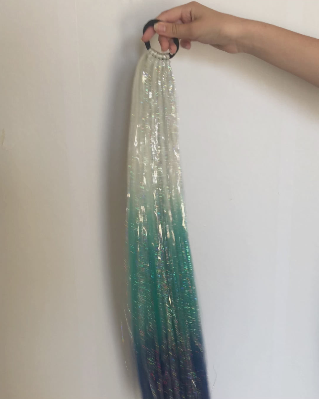 Icicle Shimmer Tail